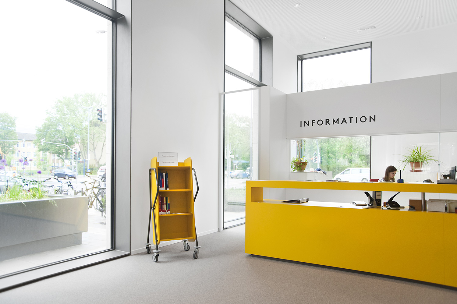 Crossrunner boekenwagen